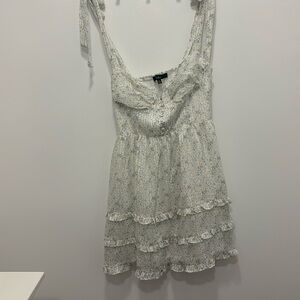 Lulus short flowy dress